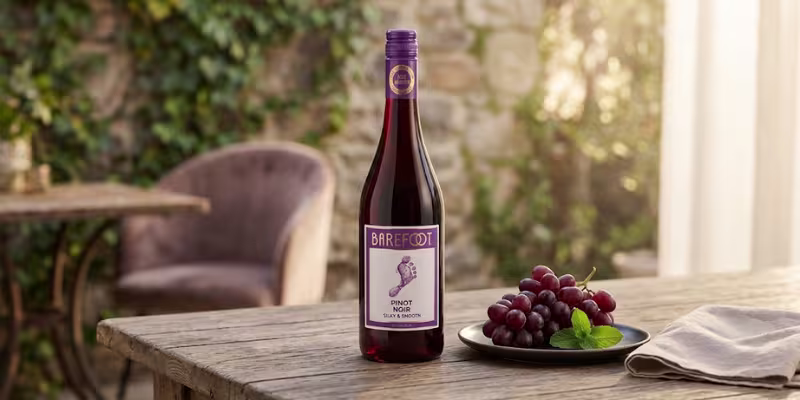 Rượu vang Mỹ Barefoot Varietal Pinot Noir - Bản giao hưởng êm ái của trái cây đỏ mọng