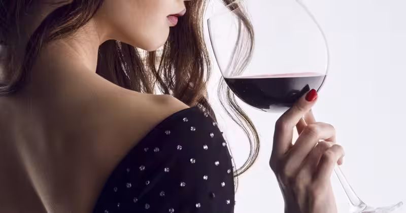 Rượu vang đỏ giúp cải thiện vóc dáng
