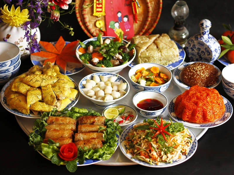 Sự kết hợp món ăn và rượu vang Tết