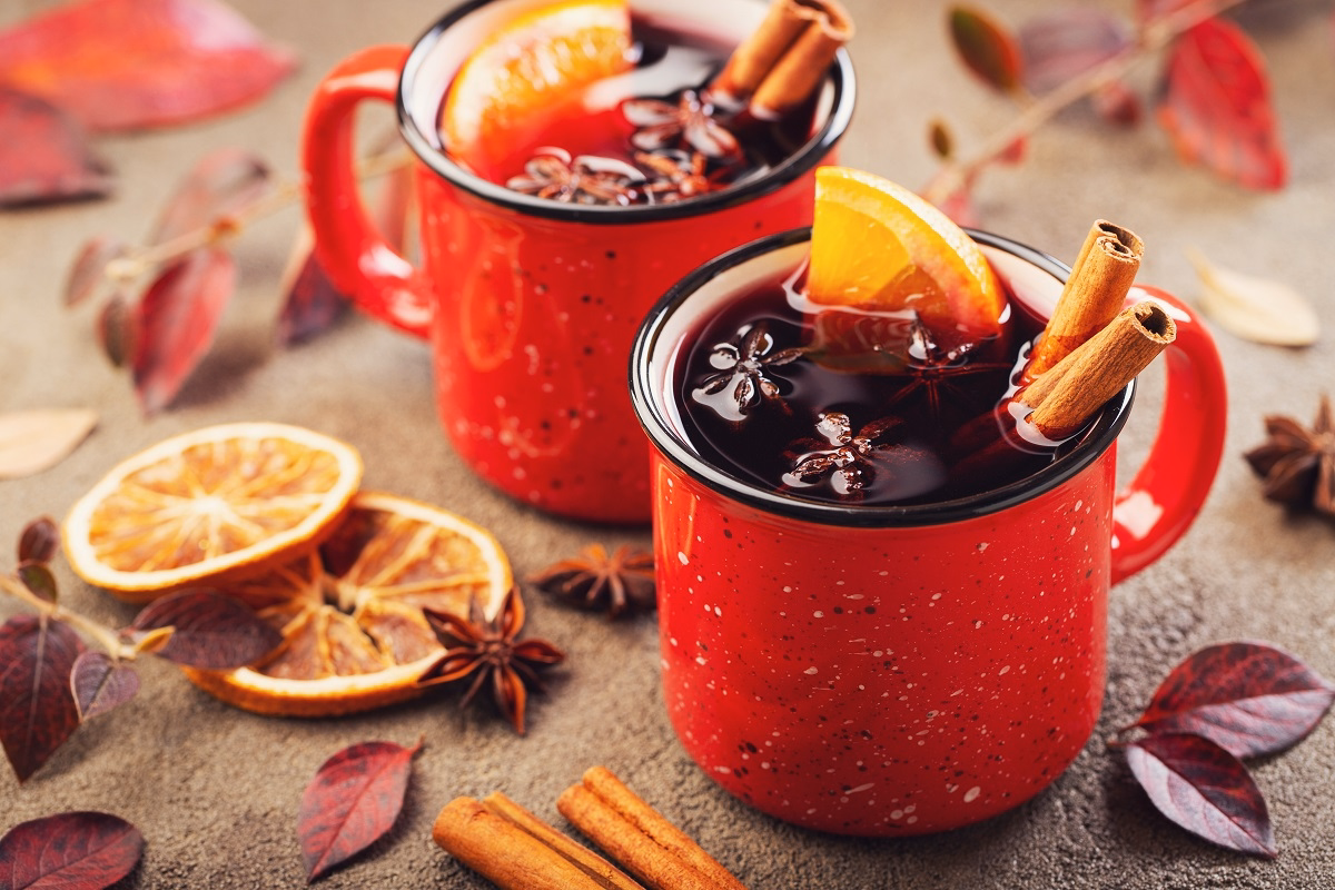 Tại sao nên pha cocktail với rượu vang đỏ?